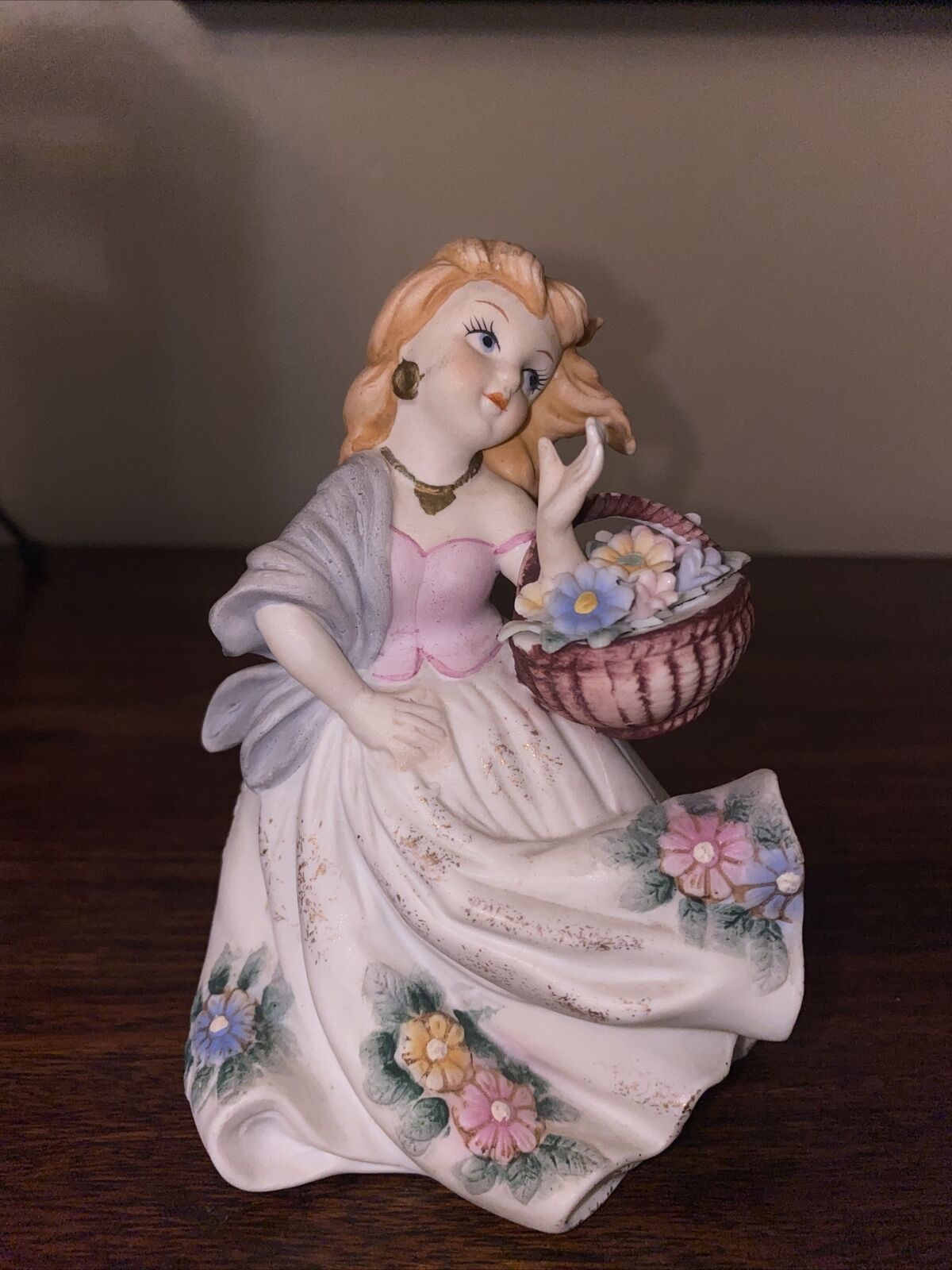 Vintage Lefton Young Lady Maiden Figurine W Flower Basket KW125A