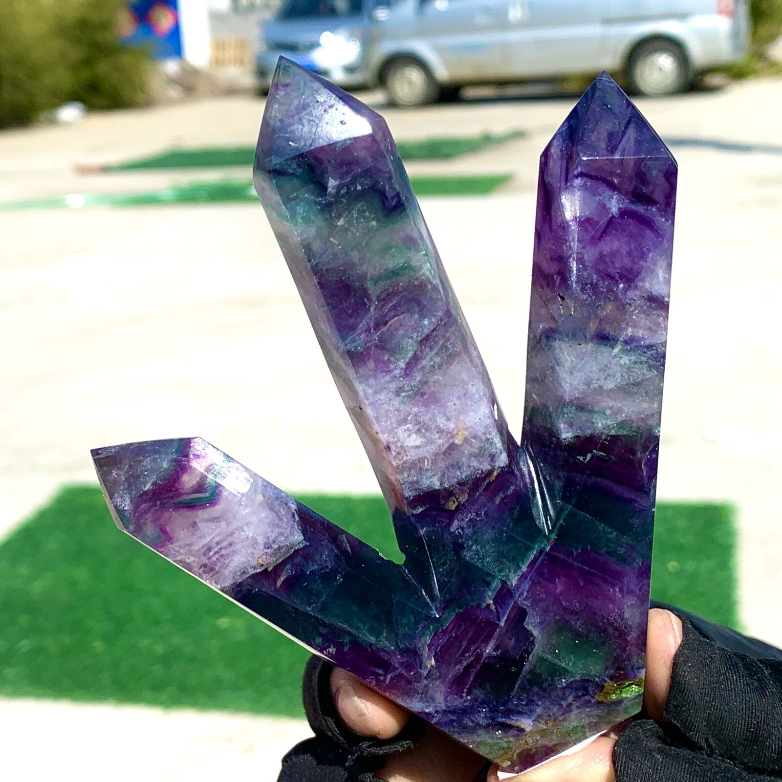 305G Natural colour Fluorite Crystal obelisk crystal wand healing