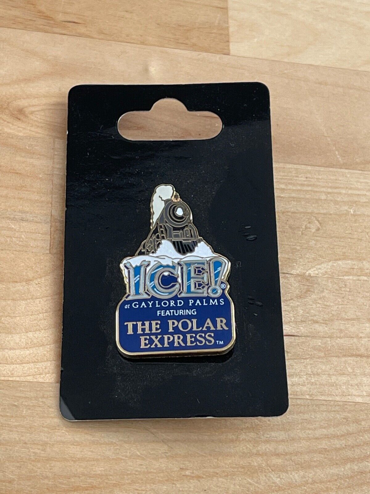 The Polar Express Exclusive Pin From Ice At Gaylord Palms / NEW
