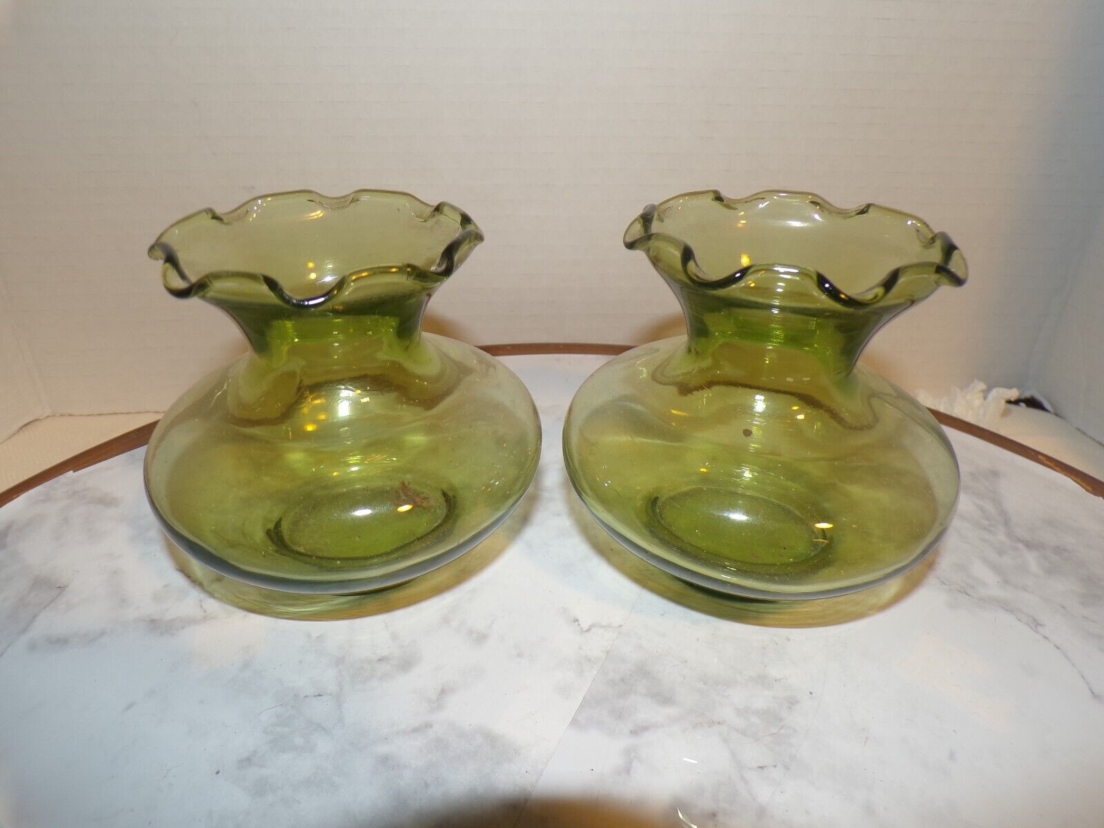 2-Vintage (MCM-60\'s) Anchor Hocking Glass Avocado Green Ruffled Edge Glass Vase