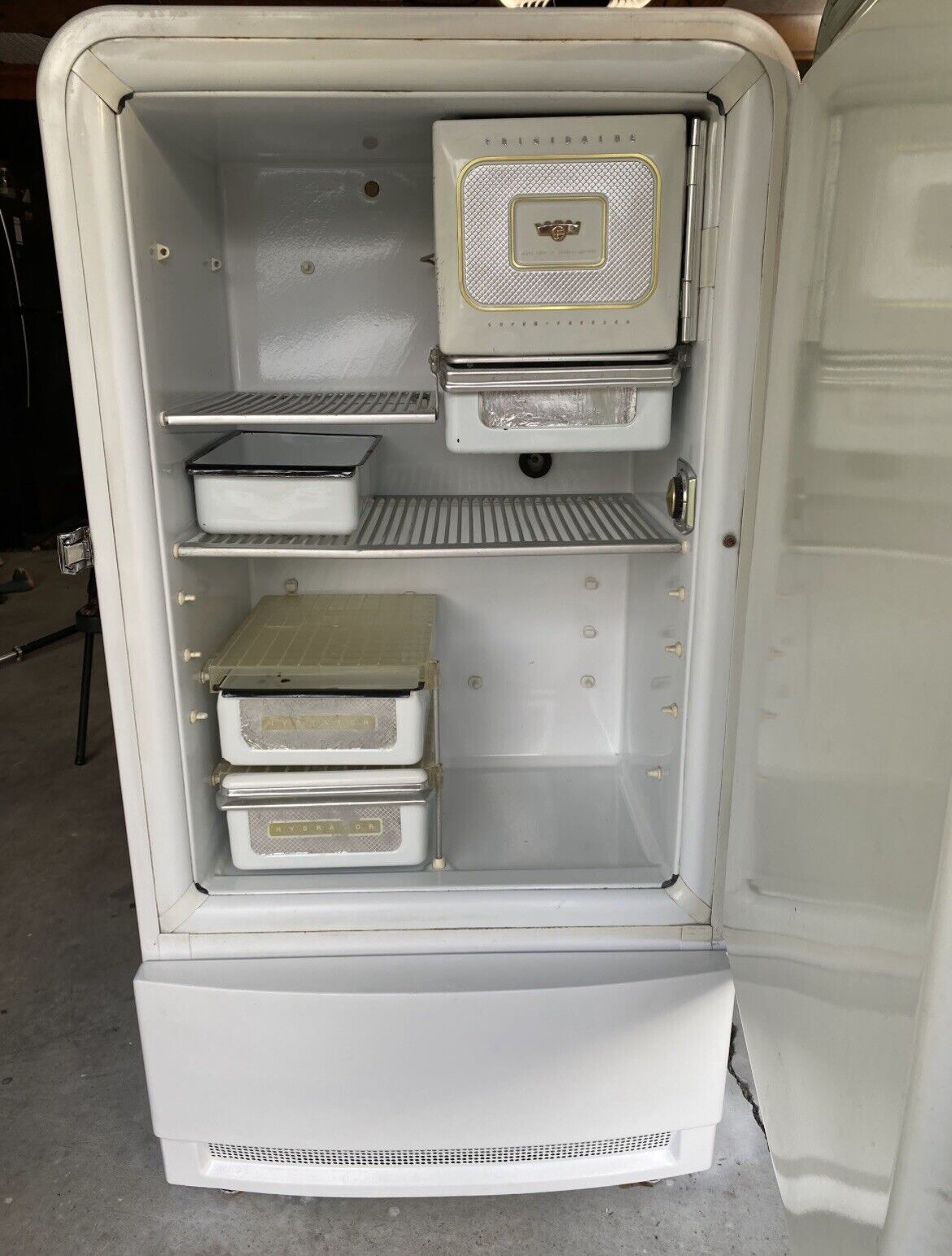 Vintage General Motors Frigidaire 💎 Rare Working Refrigerator 1950’s