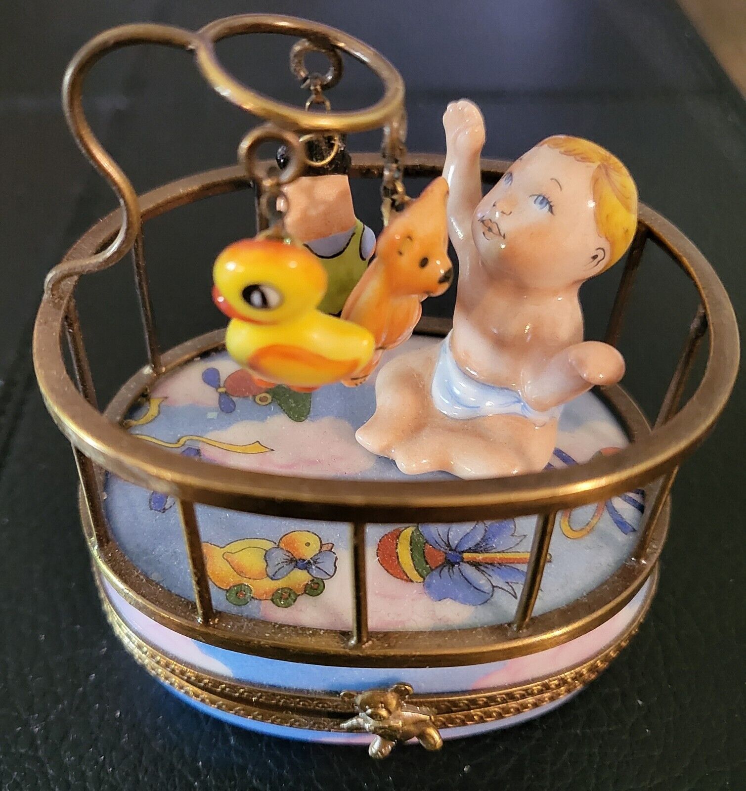 Limoges France Peint Main Signed & Numbered Baby In Crib/mobile Trinket Box RARE