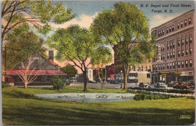 1940s FARGO, North Dakota Postcard \
