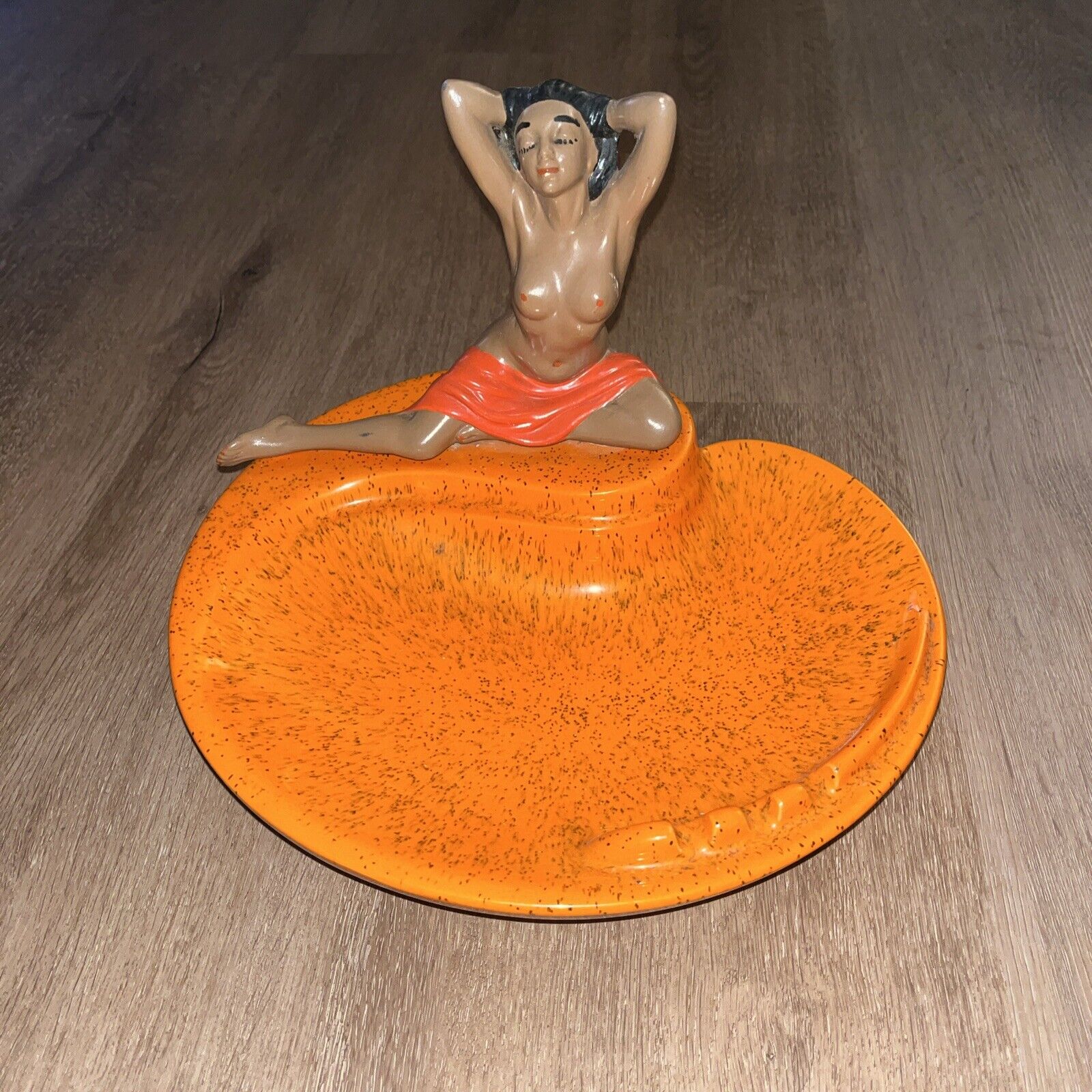 Vintage 1950s-60s PIN-UP NUDE LADY ASHTRAY