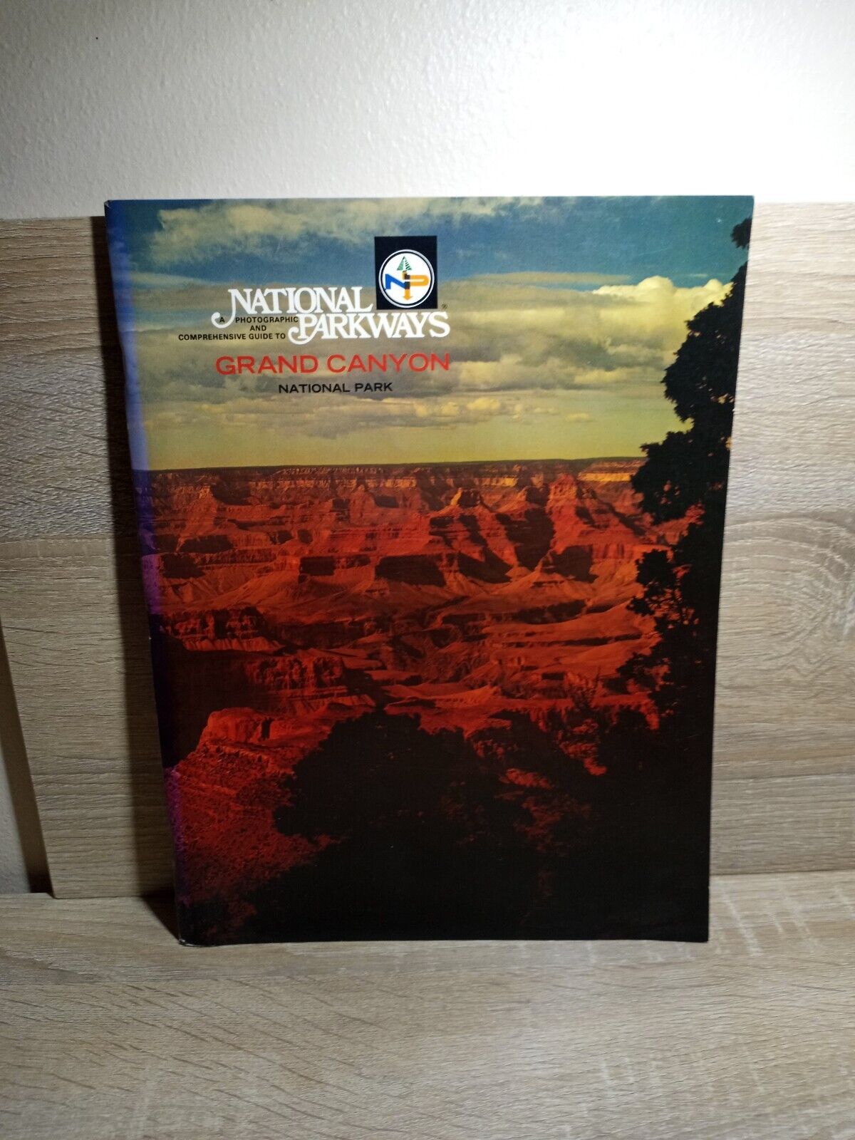 1977 National Parkways Grand Canyon Photographic Historical Travel Guide