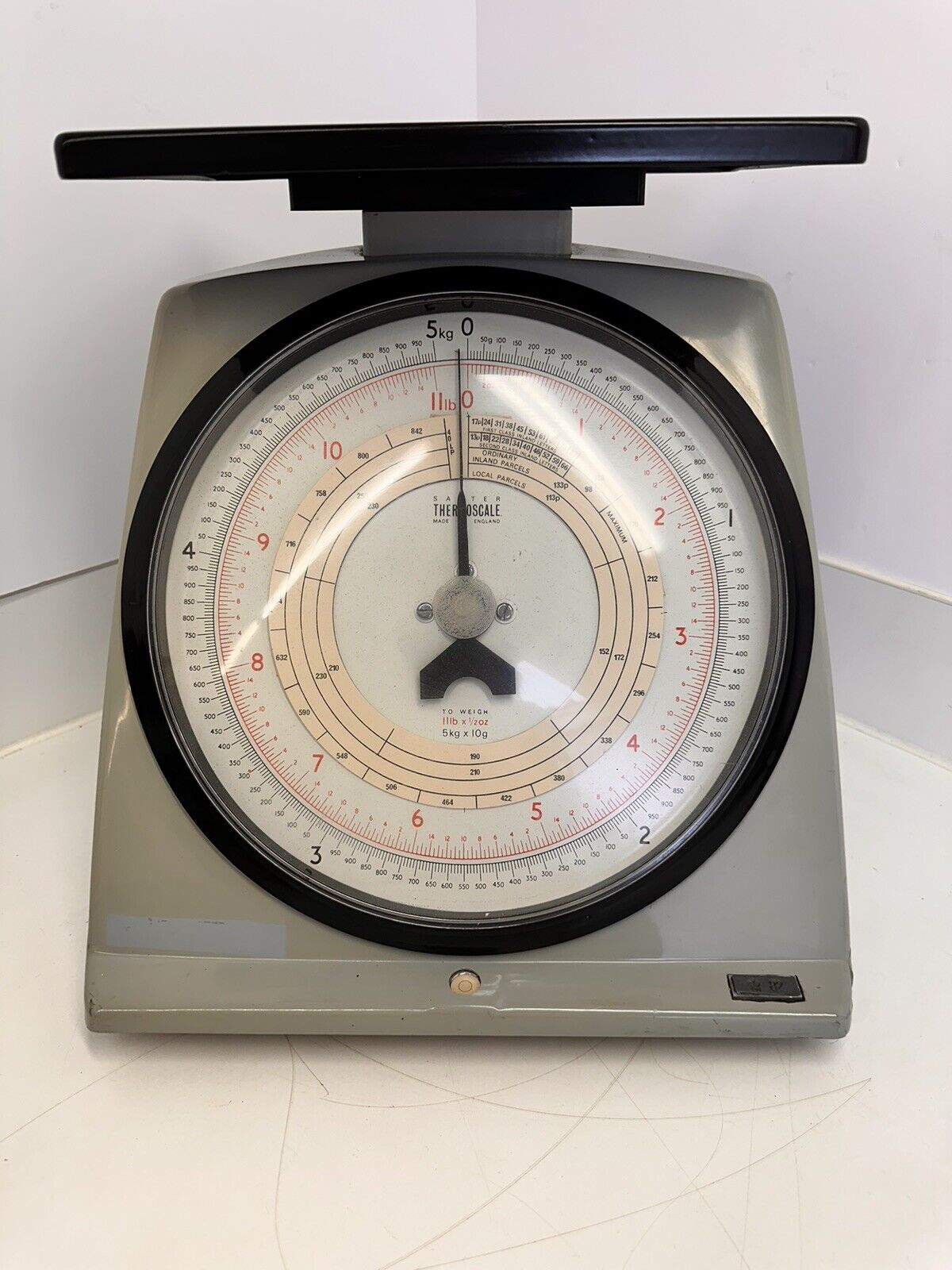 1980s Lovely Condition Vintage Salter Thermoscale Post Office Scales  English 