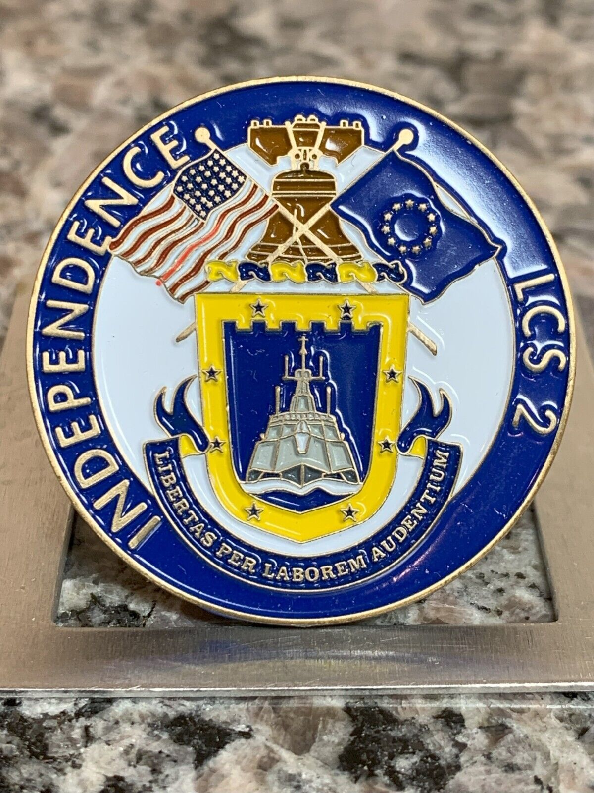 USS Independence LCS 2 Christening medal coin Mobile Alabama