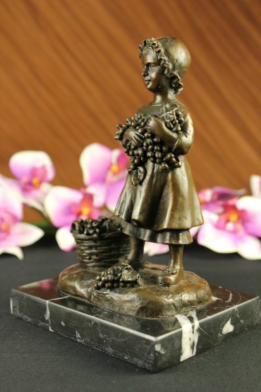Western Bronze Marble Cute Girl Kid Child with Basket Sculpture Statue Hot Cast