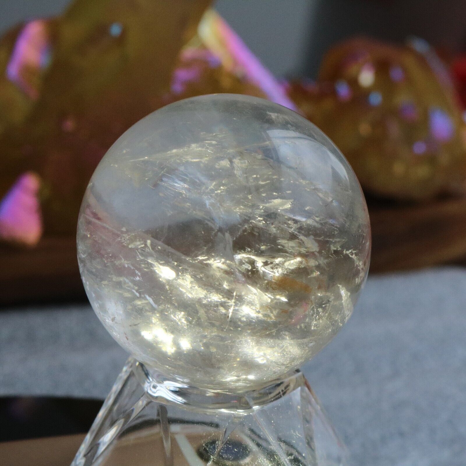 1pc 40mm Natural White Crystal Spherical Crystal Ball Reiki Gem + Acrylic Base