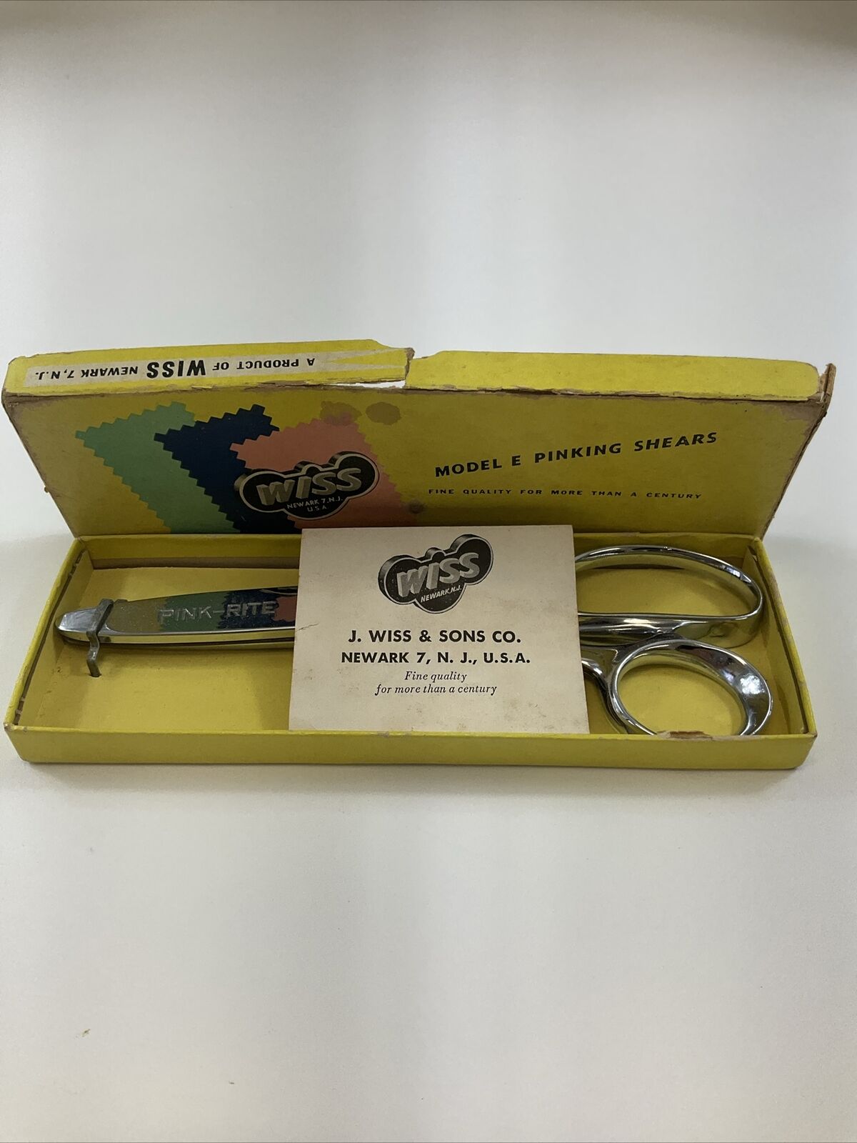 Pinking Shears Vintage Wiss Model E  With Original Box Made In USA
