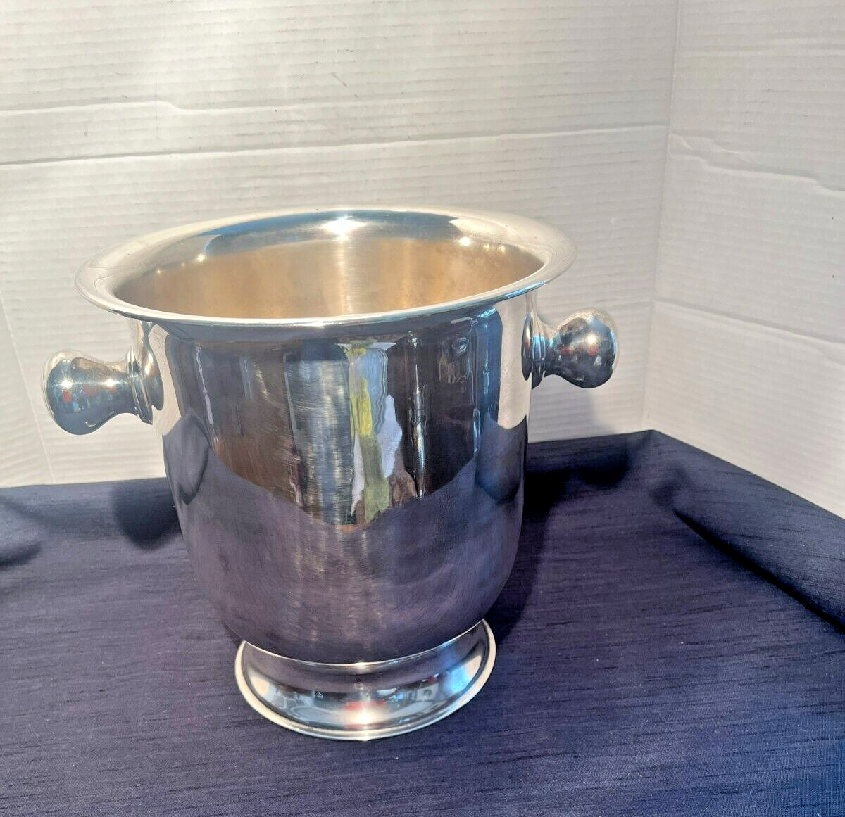 Vintage Art Deco Silver plate Champagne Chiller/Ice Bucket -Made in India