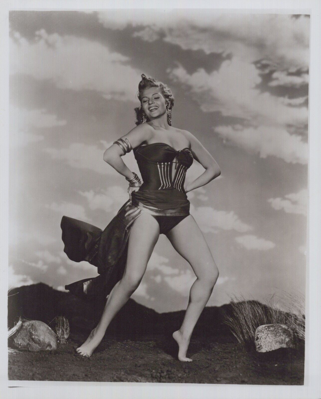 Rita Hayworth (1940s) ❤ Original Vintage - Sexy Leggy Cheesecake Photo K 396