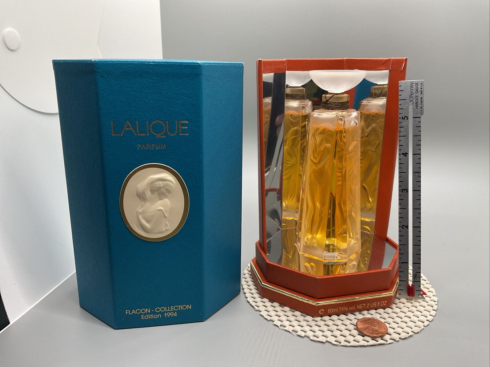 Vtg. Lalique Ltd Ed. 2 fl oz “Les Muses” Flacon Collection 1994 New Display Box