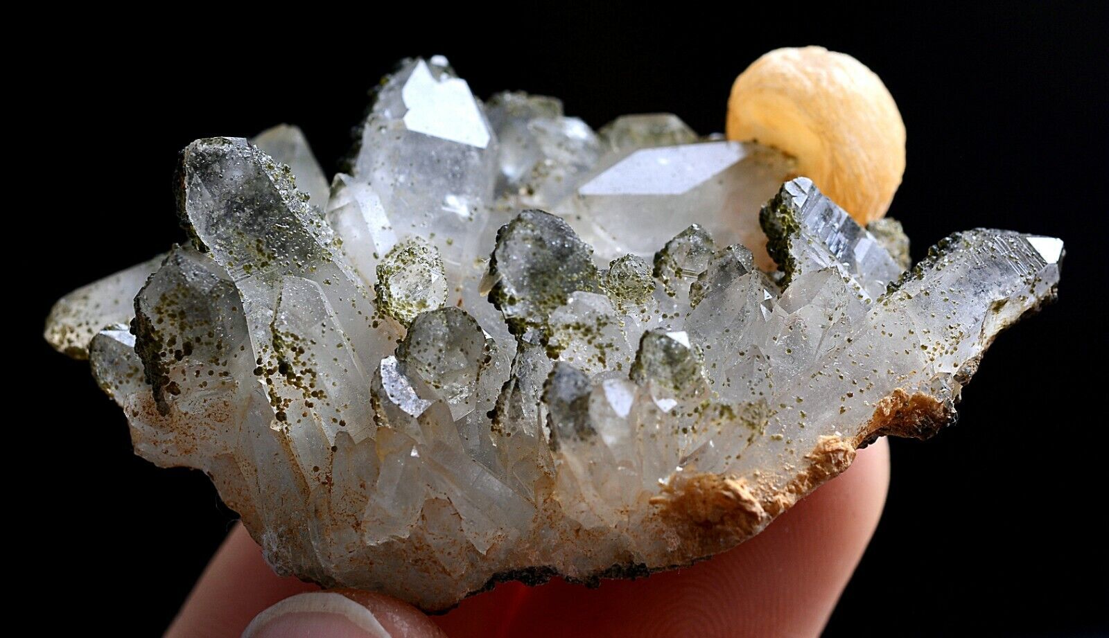 22.0g Natural Beautiful Complete QUARTZ Crystal & Calcite Mineral Specimen/China