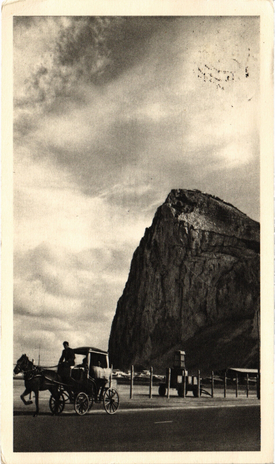 PC GIBRALTAR, THE TIP OF EUROPE, Vintage Postcard (b48575)