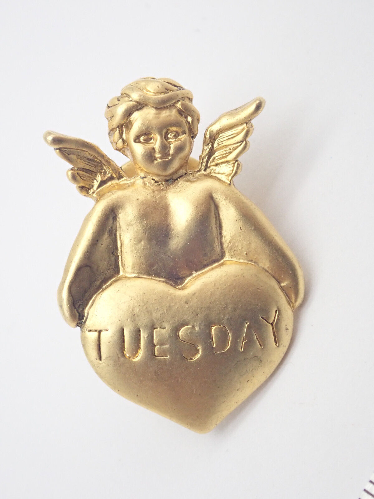 Tuesday Angel Heart Gold Tone Vintage Lapel Pin