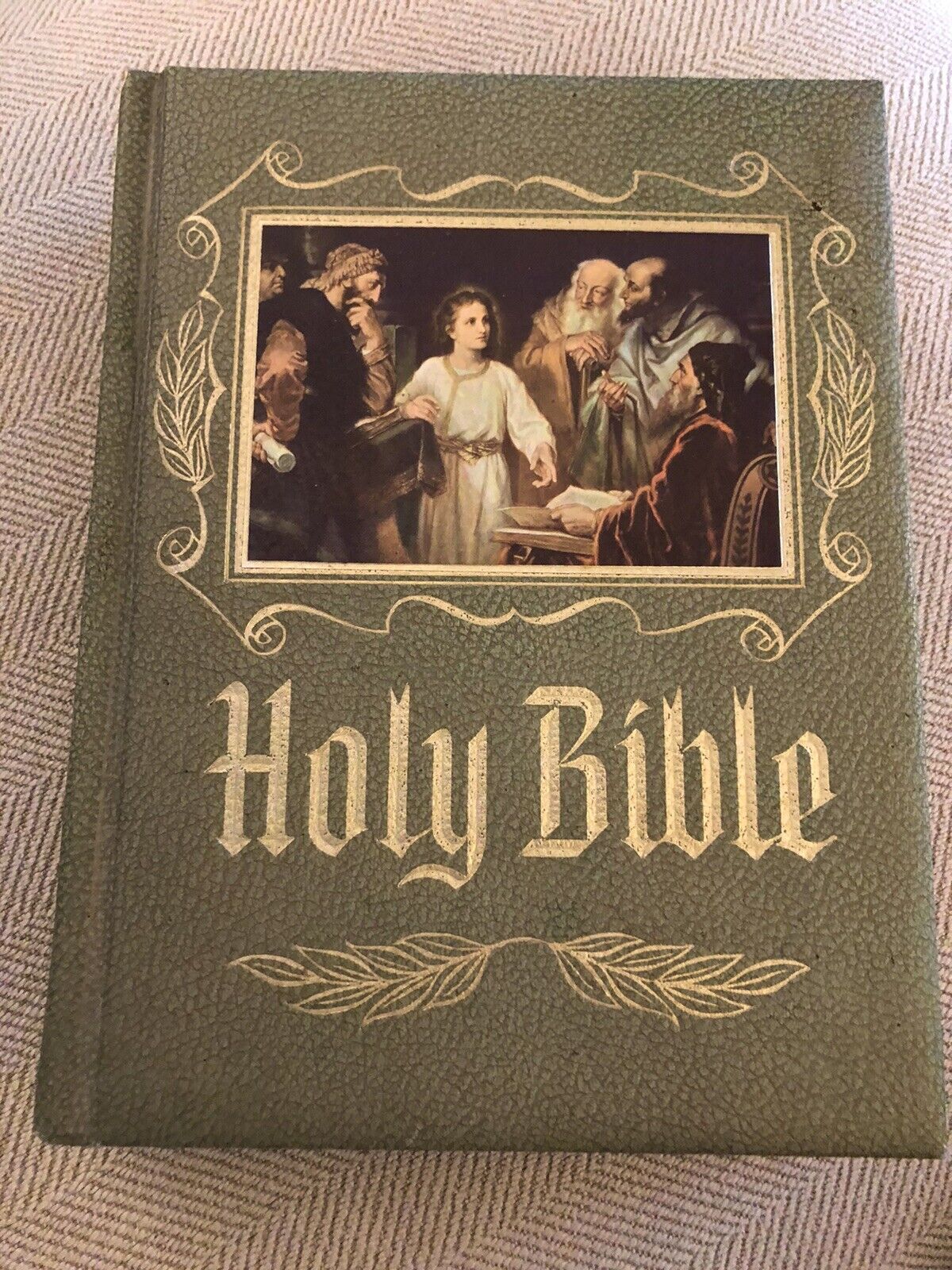 Vintage Holy Bible Catholic Heirloom Edition 1974 - 1975 New American Bible