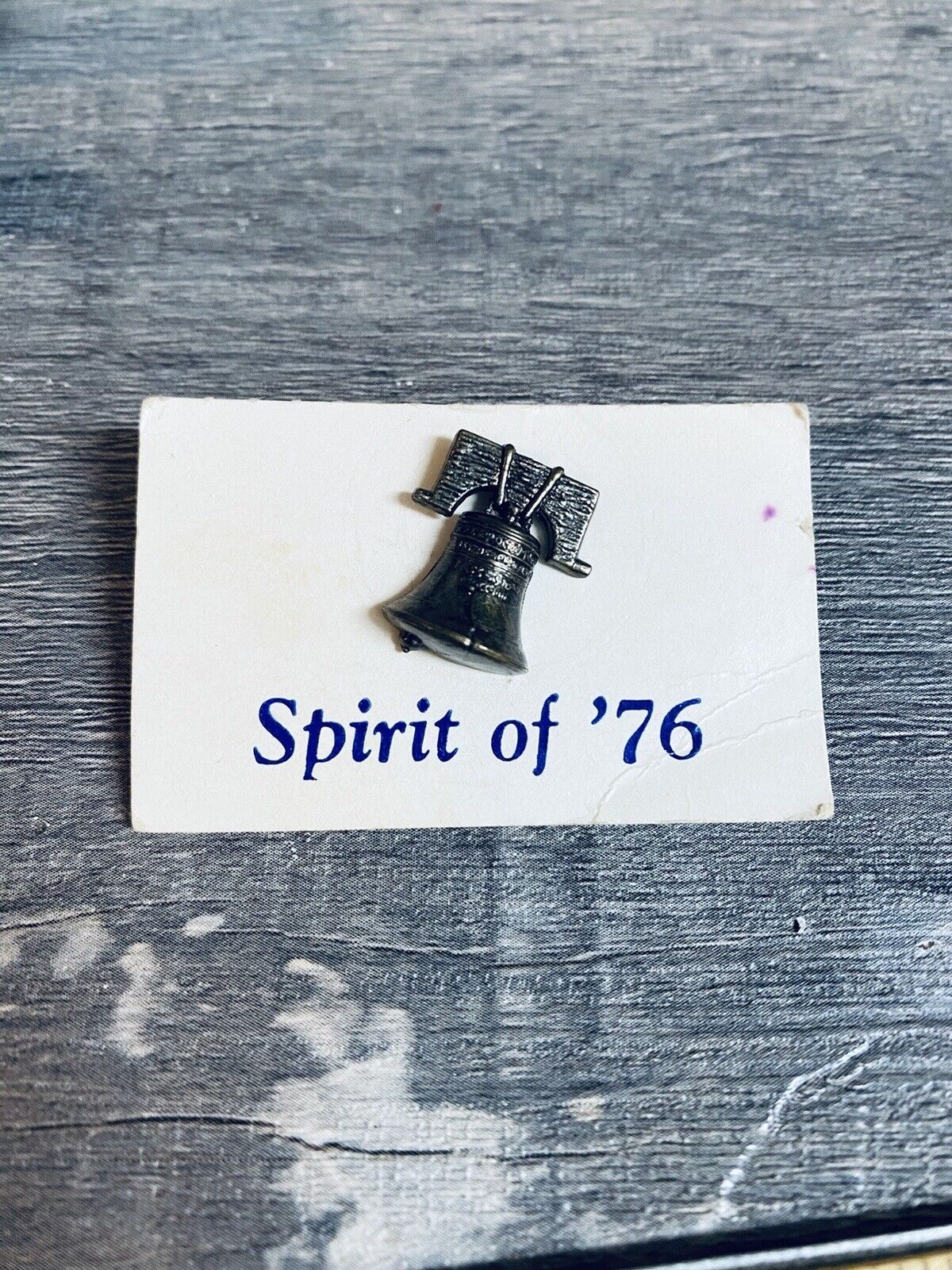 Vintage Pin Spirit Of 76 Metal Liberty Bell Lapel Hat Tie Bicentennial Patriotic