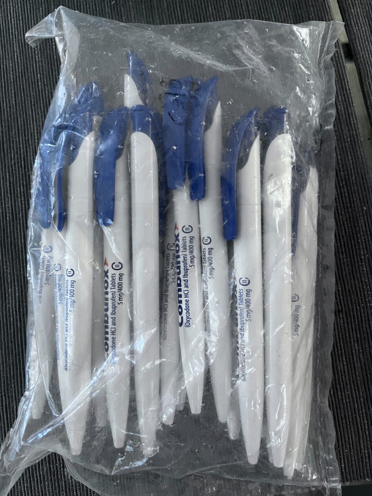 Lot of 25 COMBUNOX (OXYCODONE) Pharmaceutical Rep blue/white PENS New in bag