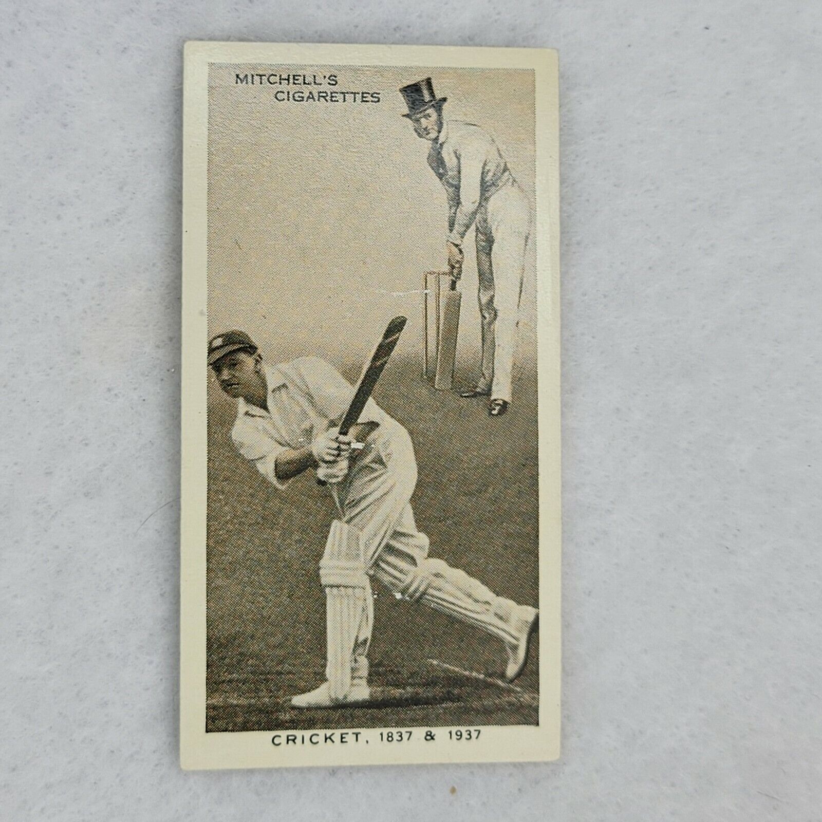 1937 Mitchell\'s Cigarettes WONDERFUL CENTURY 1837-1937 #35 Cricket (A)