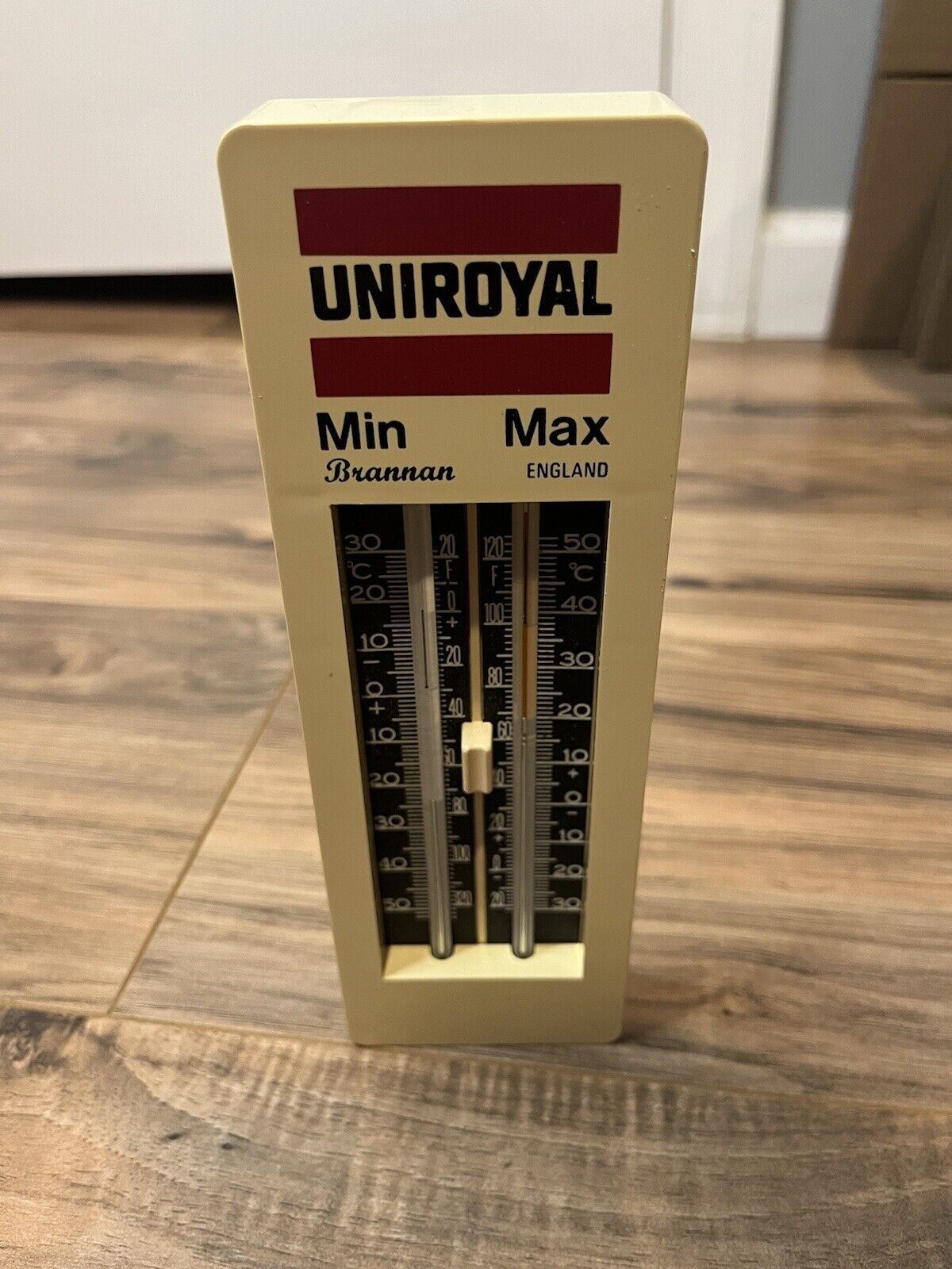 Vintage Uniroyal Press button Max - Min Thermometer England New In Box