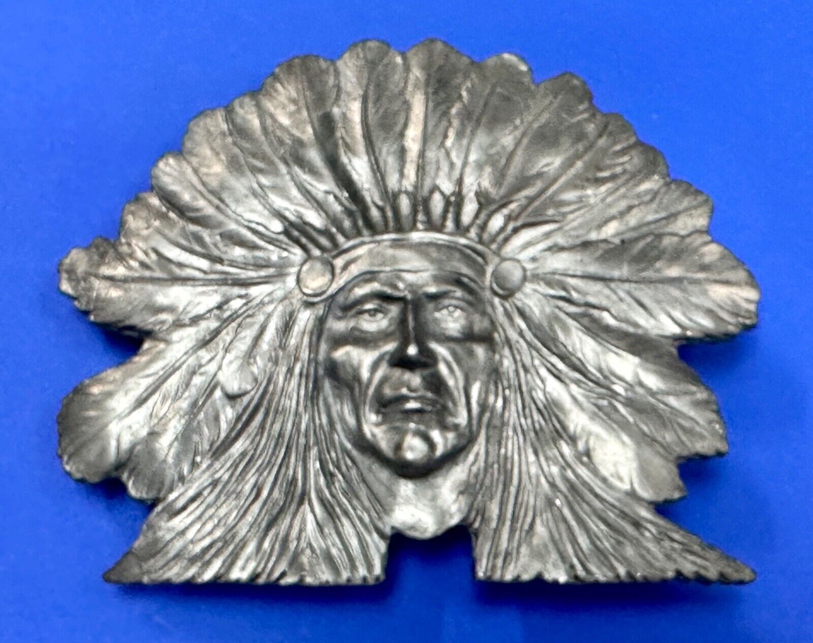 Native American Indian Chief Head Dres Large Heavy poured pewter belt buckle