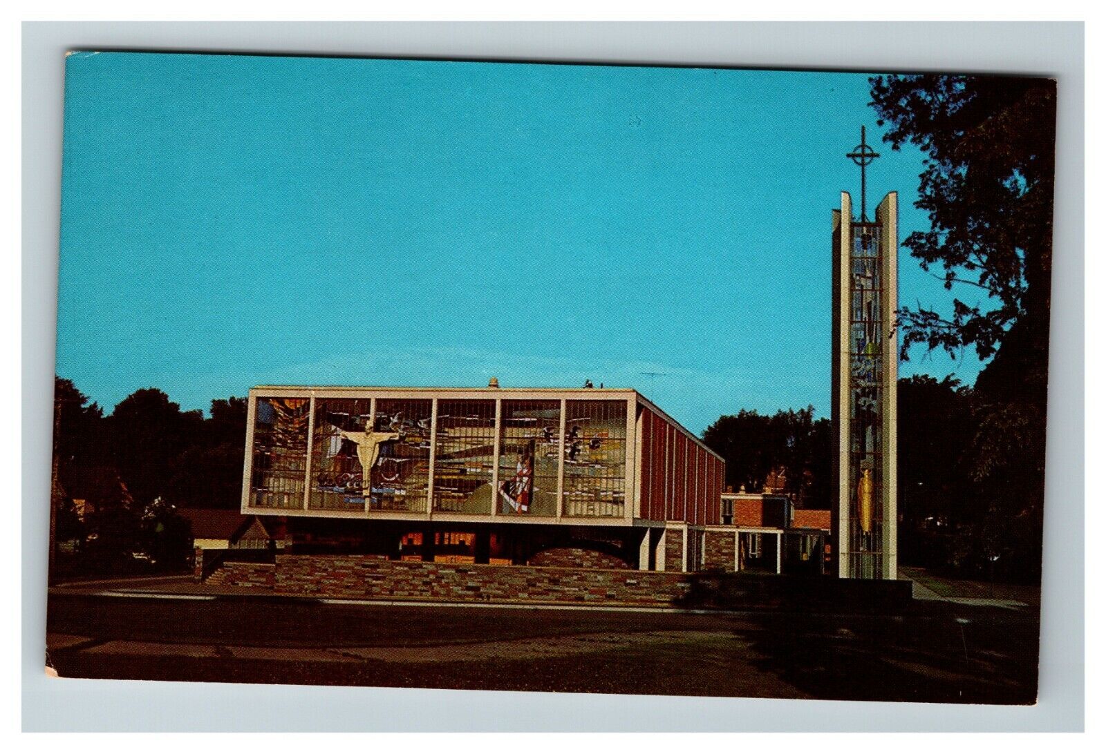 St. Joseph\'s Catholic Church, Chisholm MN c1970 Vintage Postcard