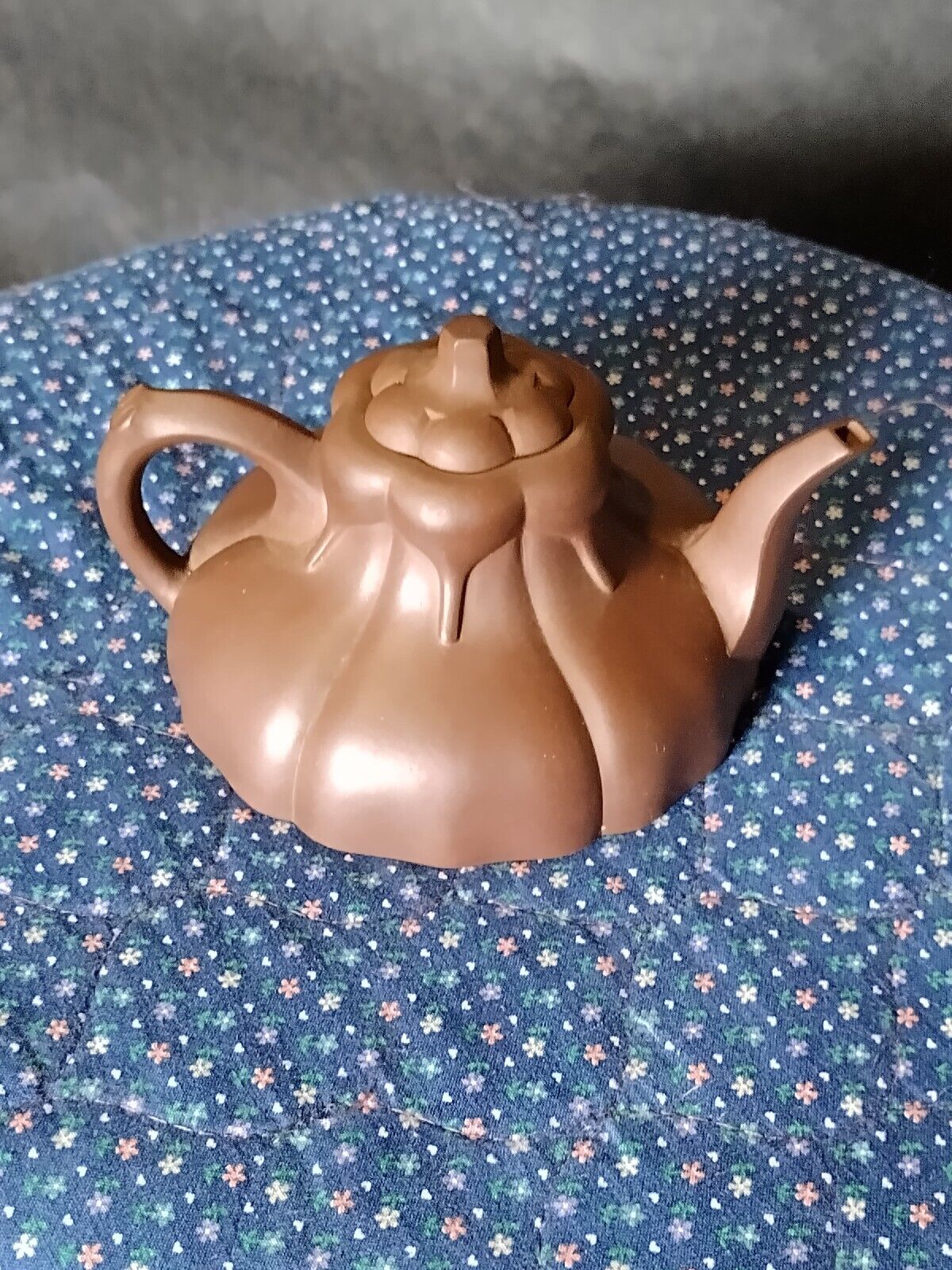 Vintage Chinese Yixing Zisha clay teapot