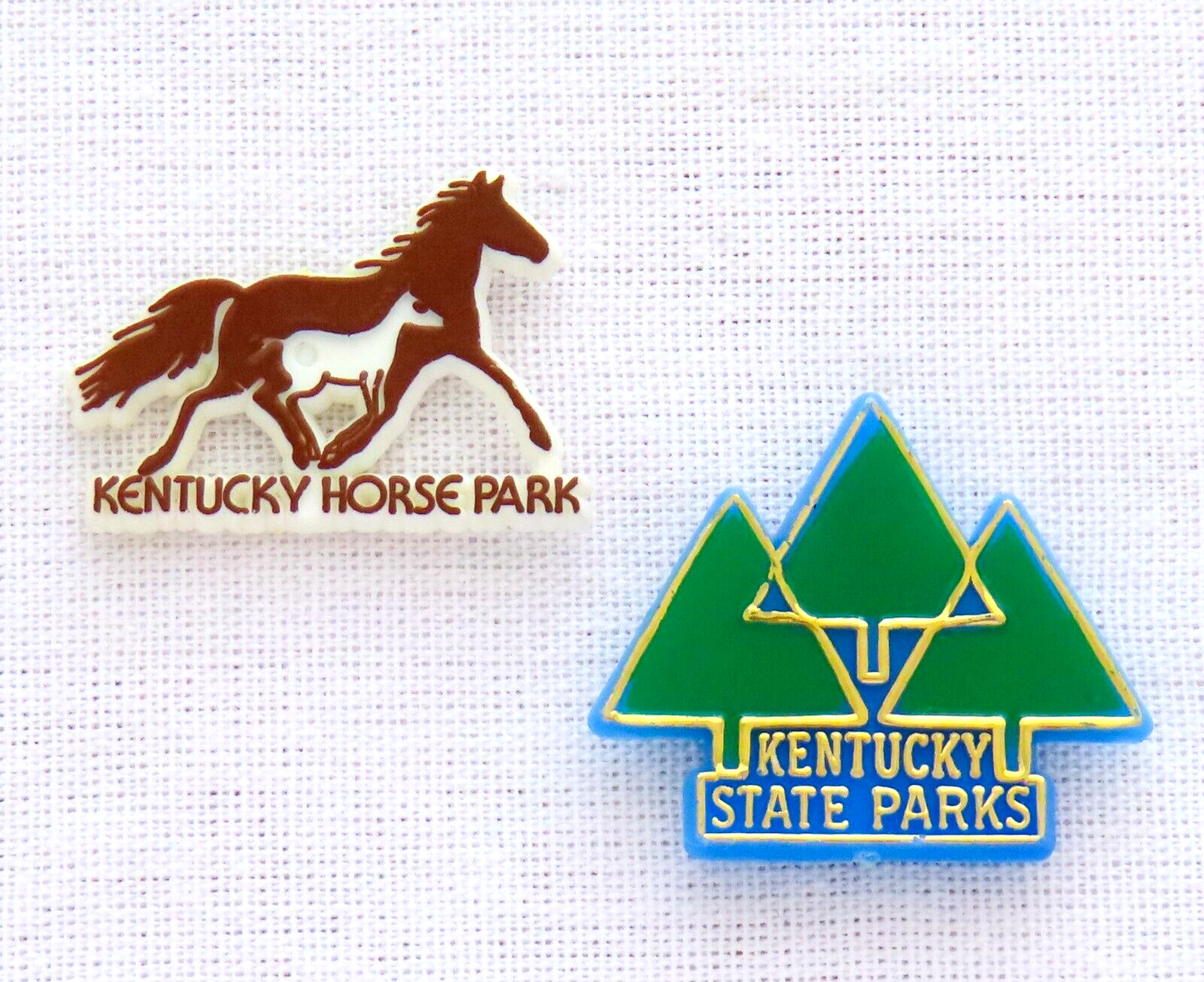 2 Kentucky Horse State Park Lapel Pin Lot Set Vintage Plastic Enamel Tree Animal