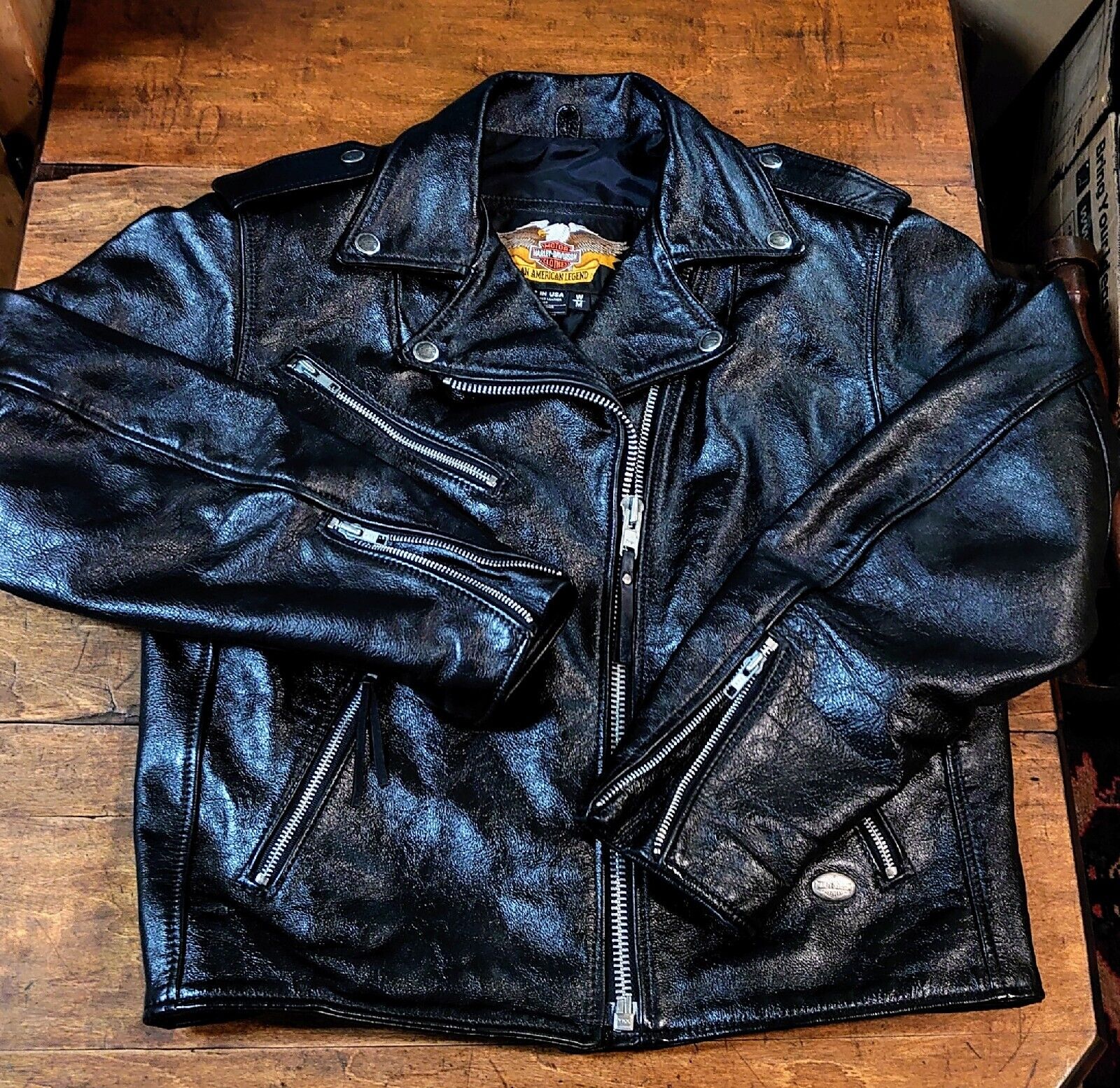 VNTG Women's Harley Davidson Classic Black Leather Motorcycle Jacket/Medium