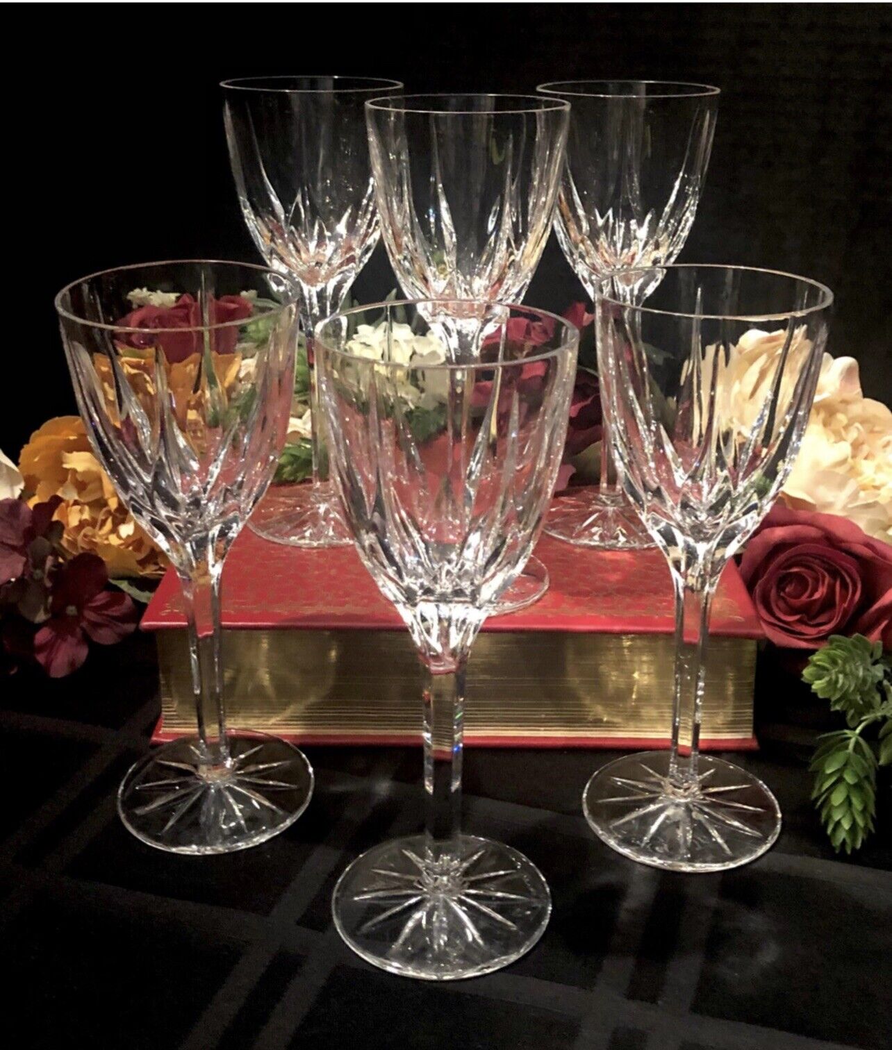 Mikasa Apollo Wine  glasses Lot of 6 Beautiful design 7 5/8  High 