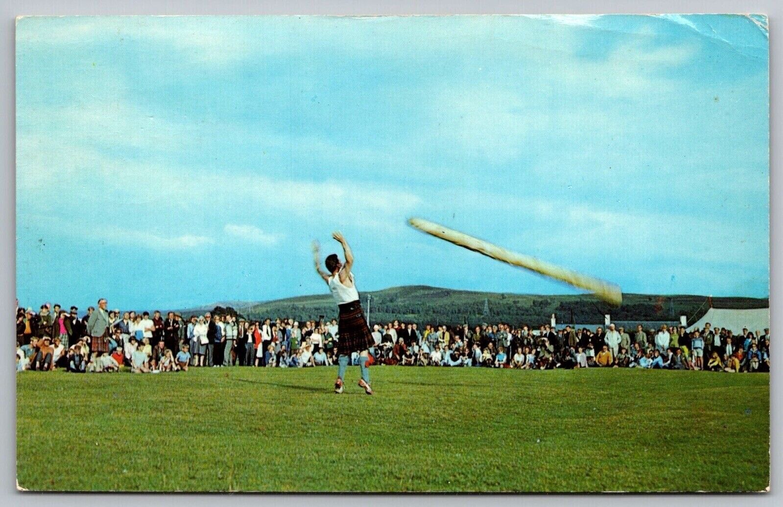 Caber Tossing Great Britain Scottish Athletic Event Mountain WOB VTG Postcard