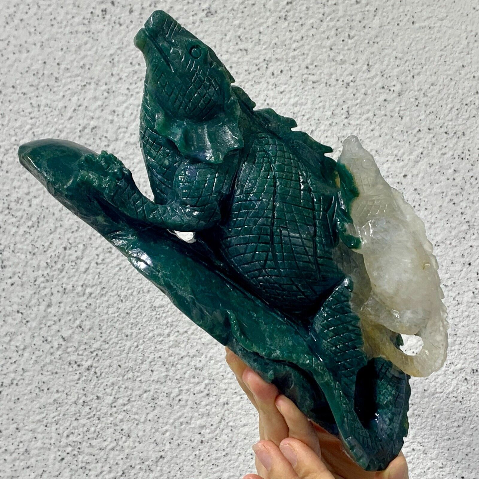 3.83LB Natural and magical ocean jade+White crystal Hand carved lizard jade gift