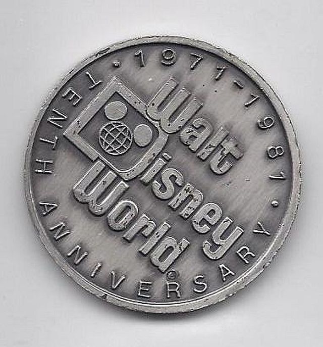 1981 Walt Disney World Commemorative Coin Rare 10th Tencennial Vintage