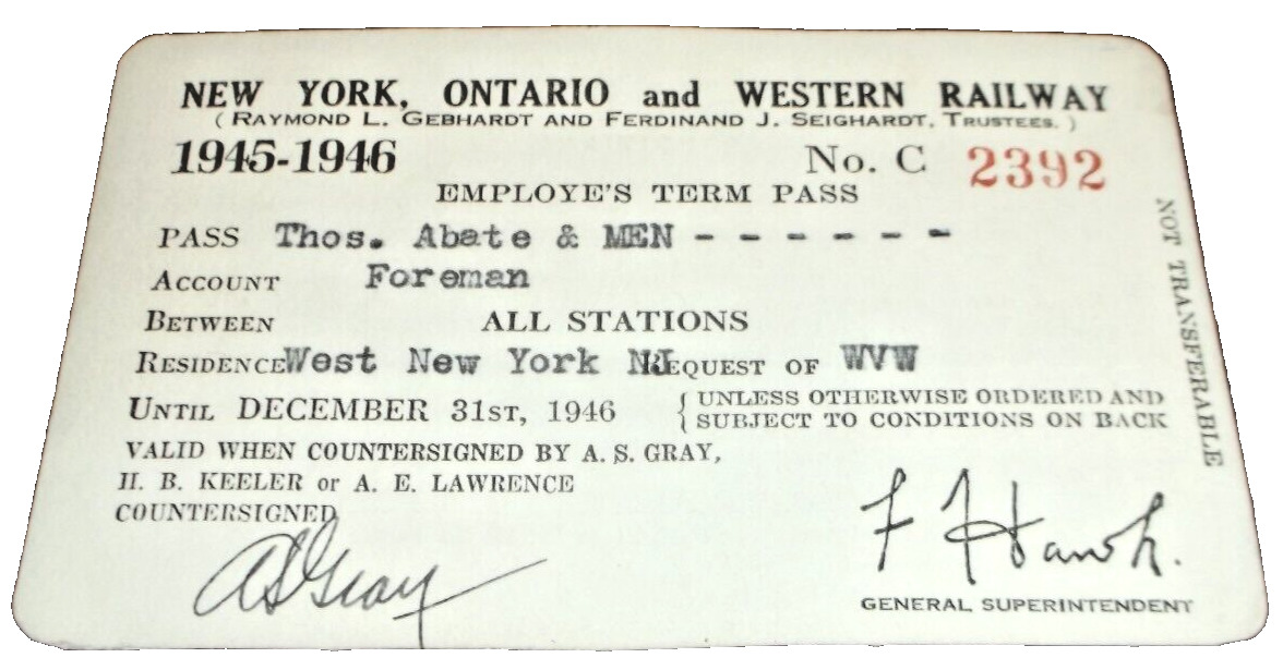 1945 1946 NEW YORK ONTARIO & WESTERN NYO&W EMPLOYEE PASS #2392