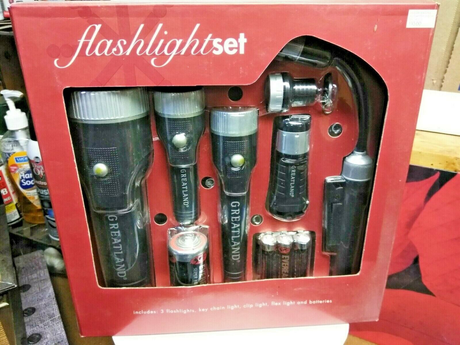 NEW NOS 2006 TARGET 6 Piece Flashlight Gift Set