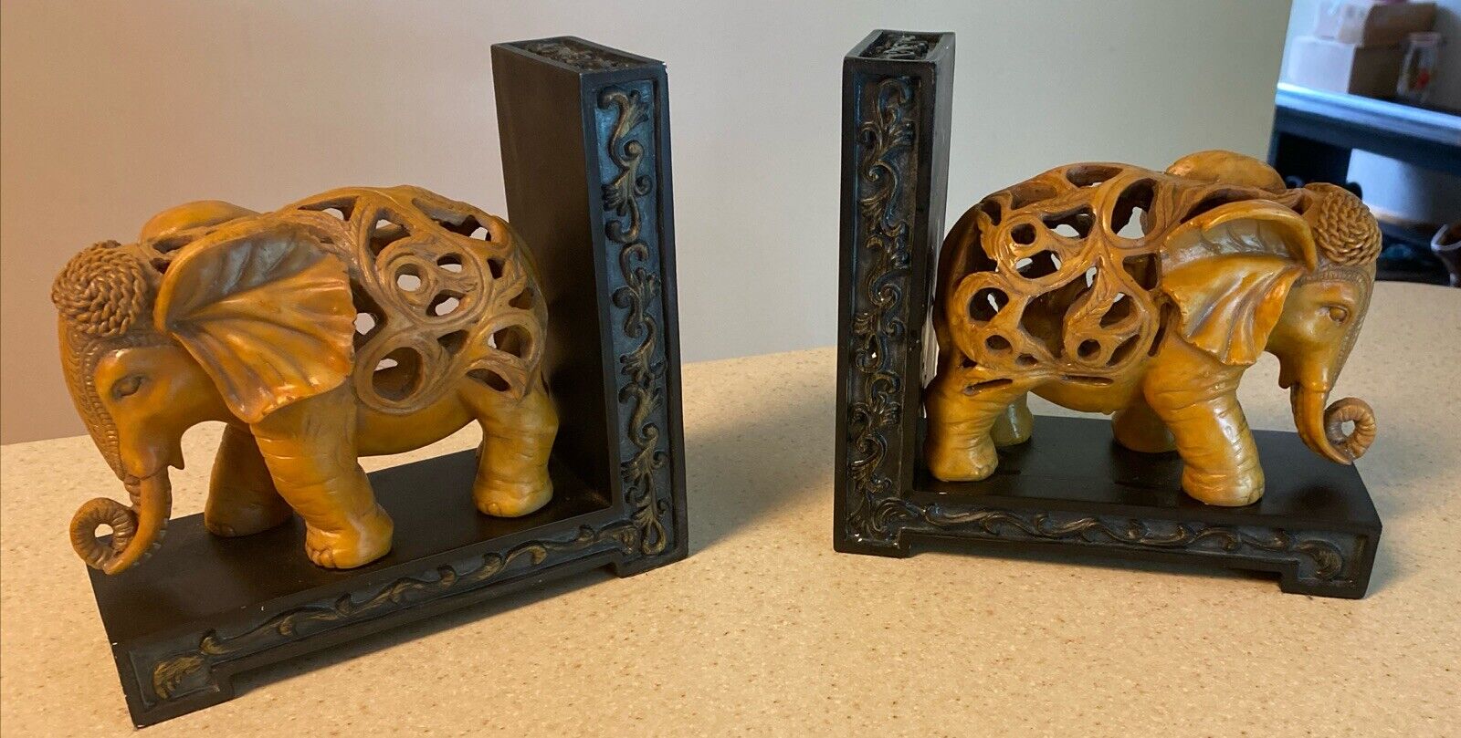 Rare Exotic Pier One Heavy Resin-Carved Wood Look Elephant Bookends 2 Piece