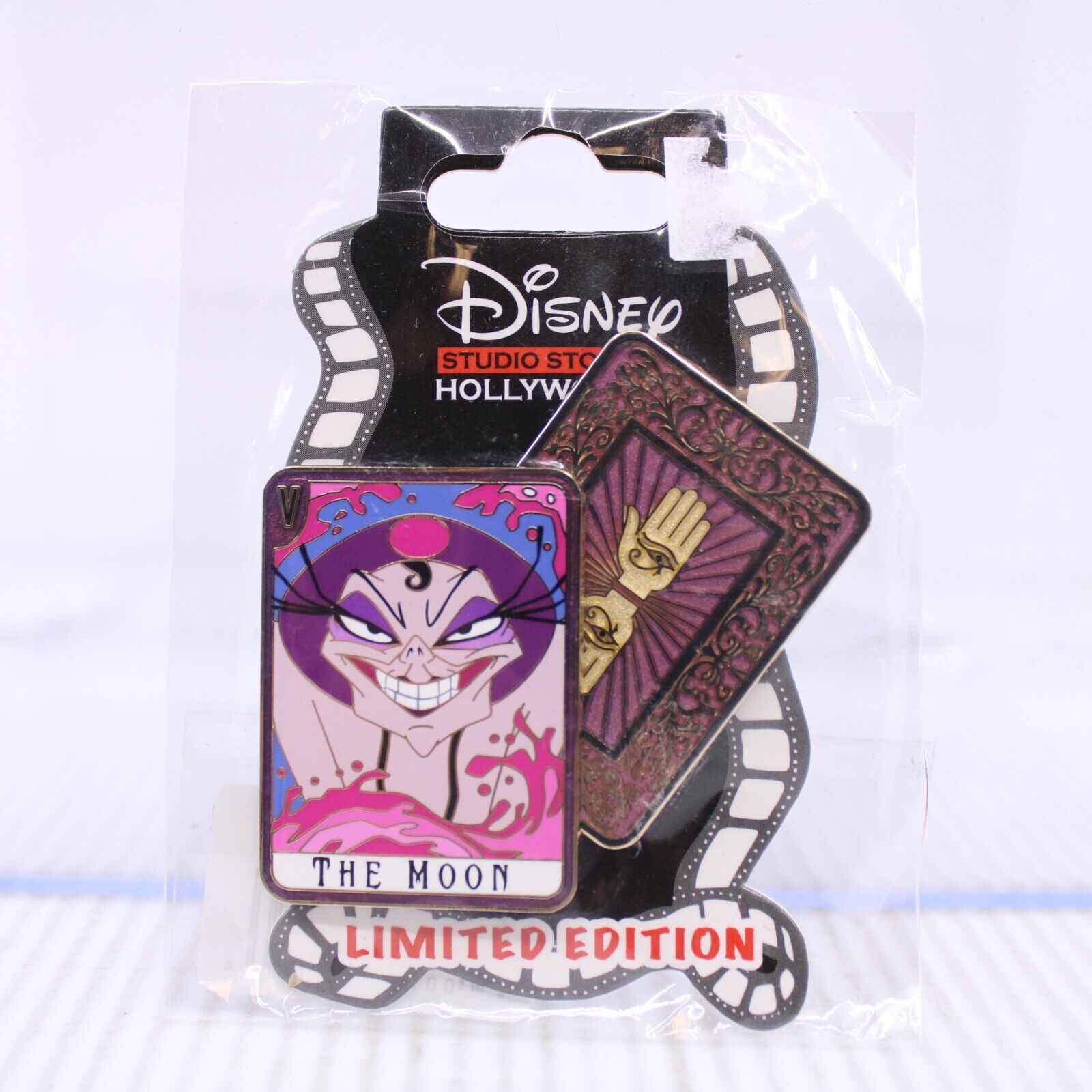 A4 Disney DSSH DSF LE Pin Villain Tarot Card Yzma Emperor\'s New Groove