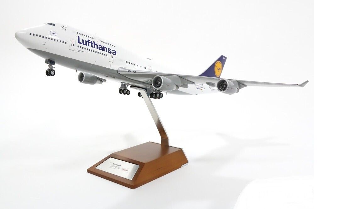 Herpa 557429 Lufthansa Boeing 747-400 D-ABVP Diecast 1/200 Jet Model Airplane