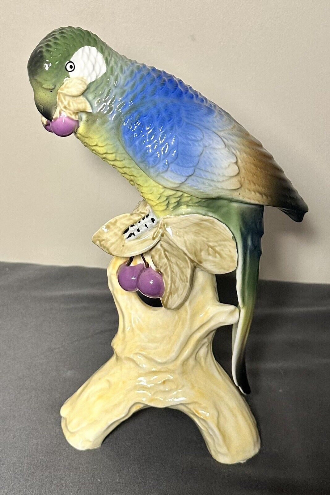 MCM Decorative Parrot Figurine Chelsea House Port Royal Bird Statue
