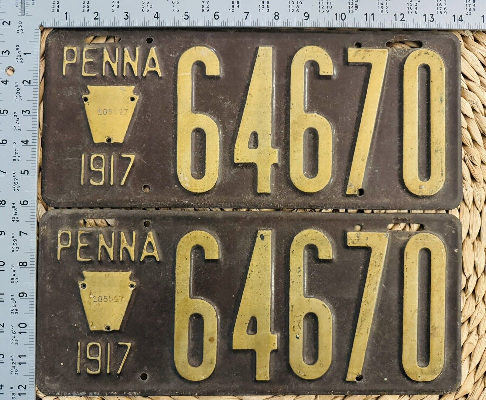 1917 Pennsylvania License Plate PAIR ALPCA Garage Decor 64670 AACA Ford Dodge