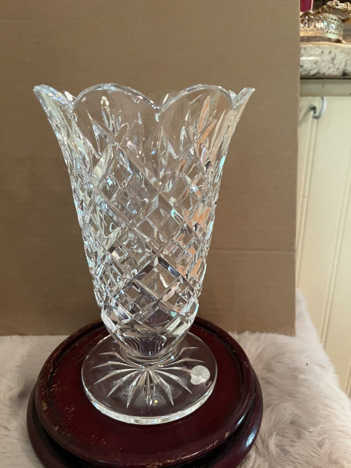 Waterford Crystal “8.5” 2007 Artisan Vase Made In Ireland New Without Box