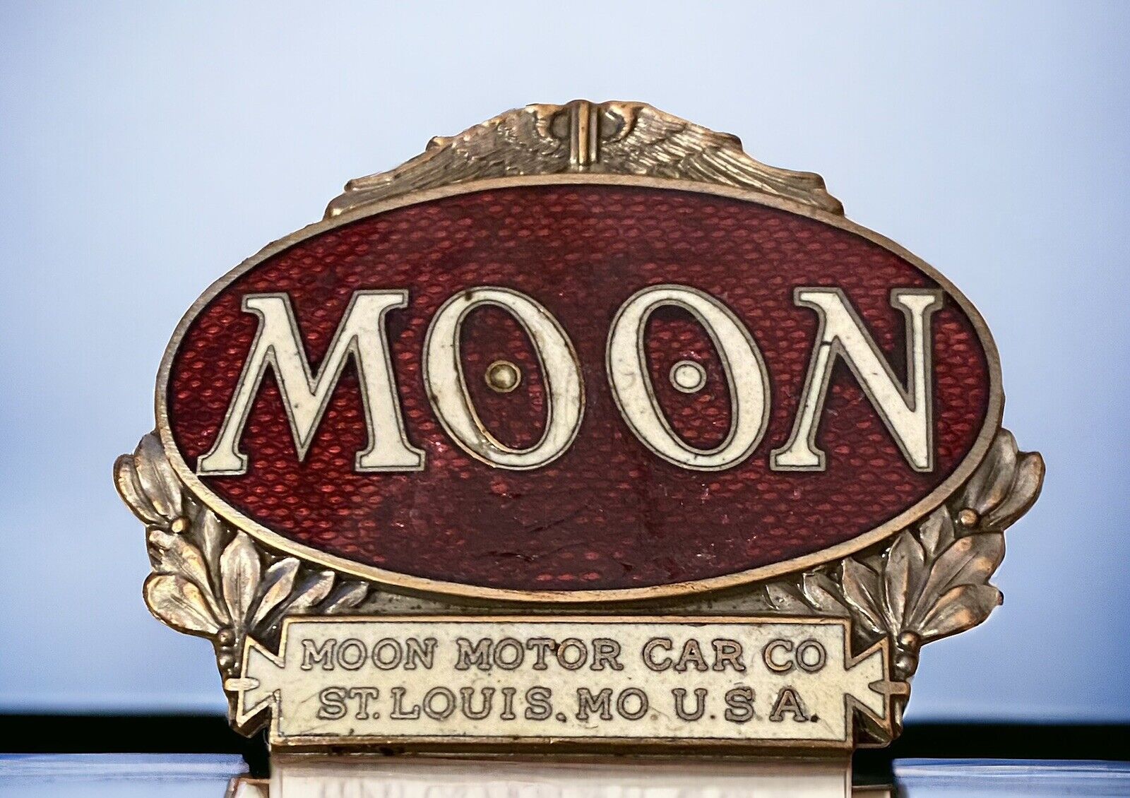 Moon Grille Radiator Badge 1921 1922 1923 1924 Cloisonne Emblem Added Pin Mount