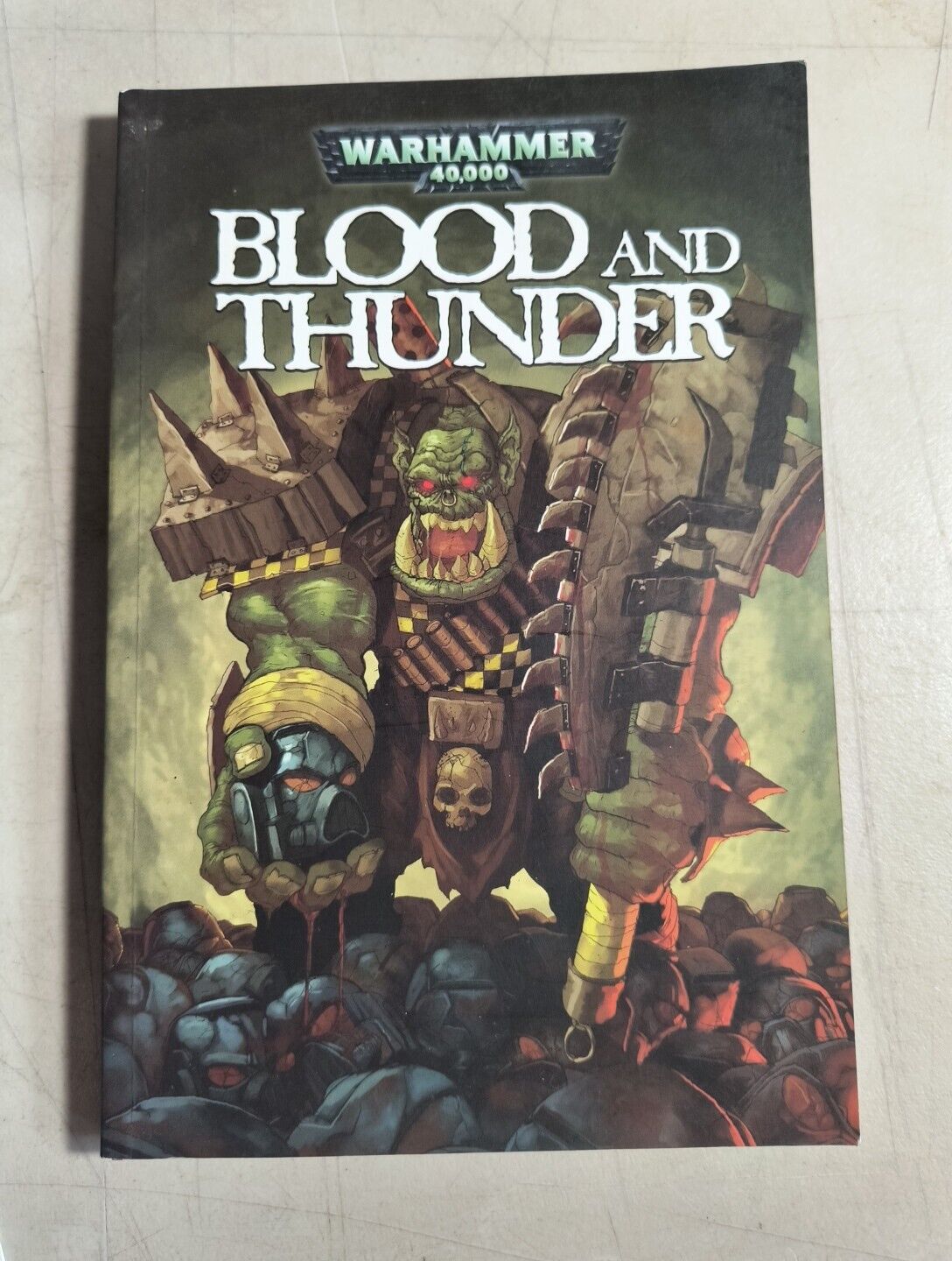 Blood and Thunder: v. 2 (Warhammer 40,000) by Edington, Ian Trade Paperback 