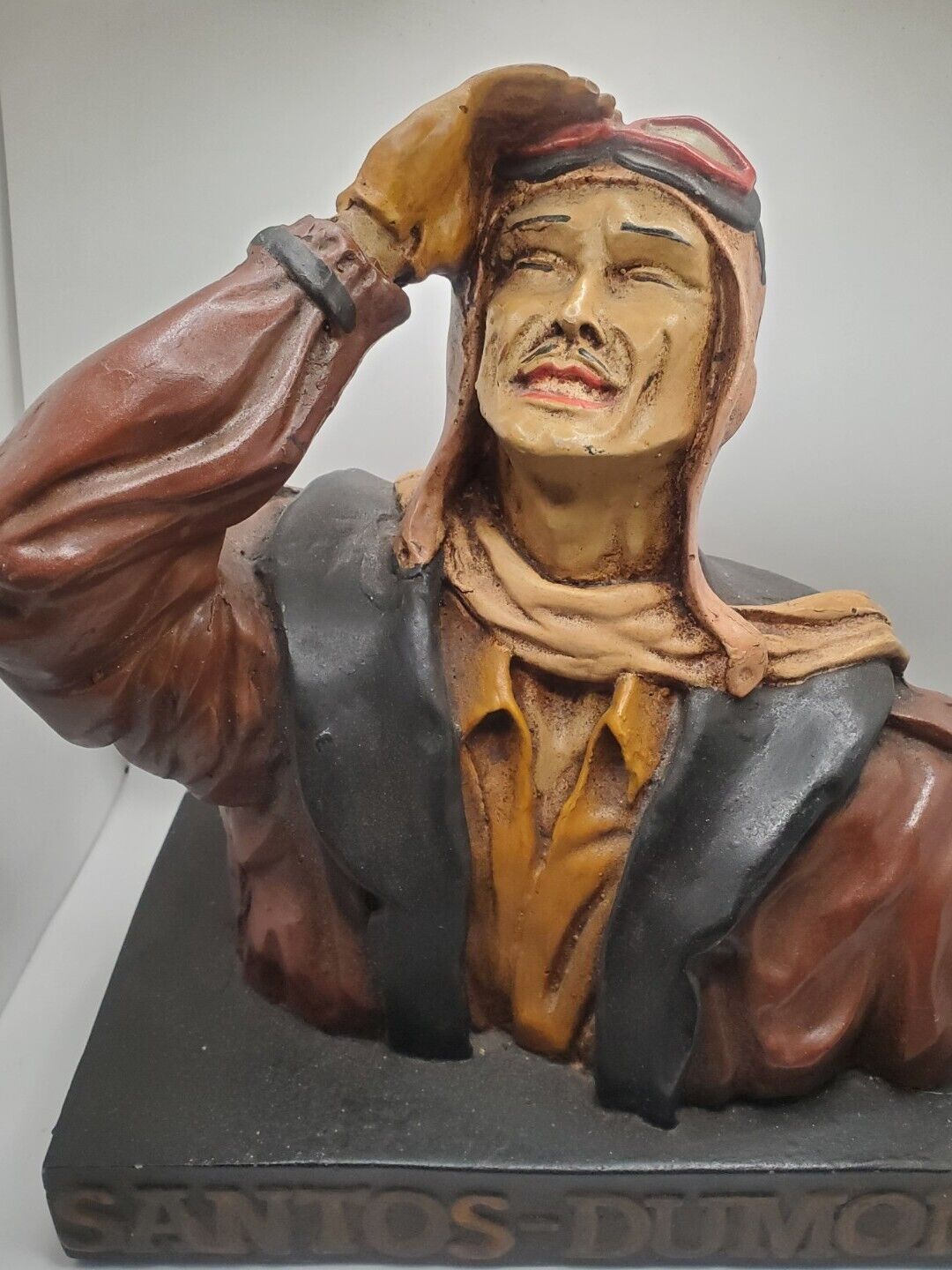 Bust of the Brazilian Aviator Alberto Santos-Dumont Figurine Showpiece