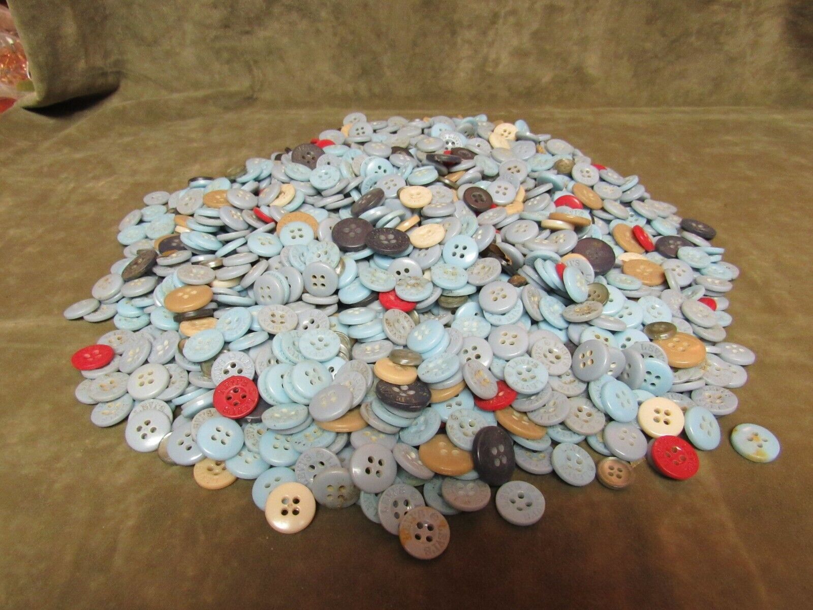 Approx. 3 lbs Vintage 1970's Levi's Clothes Buttons Red Blue Brown Cream Plastic