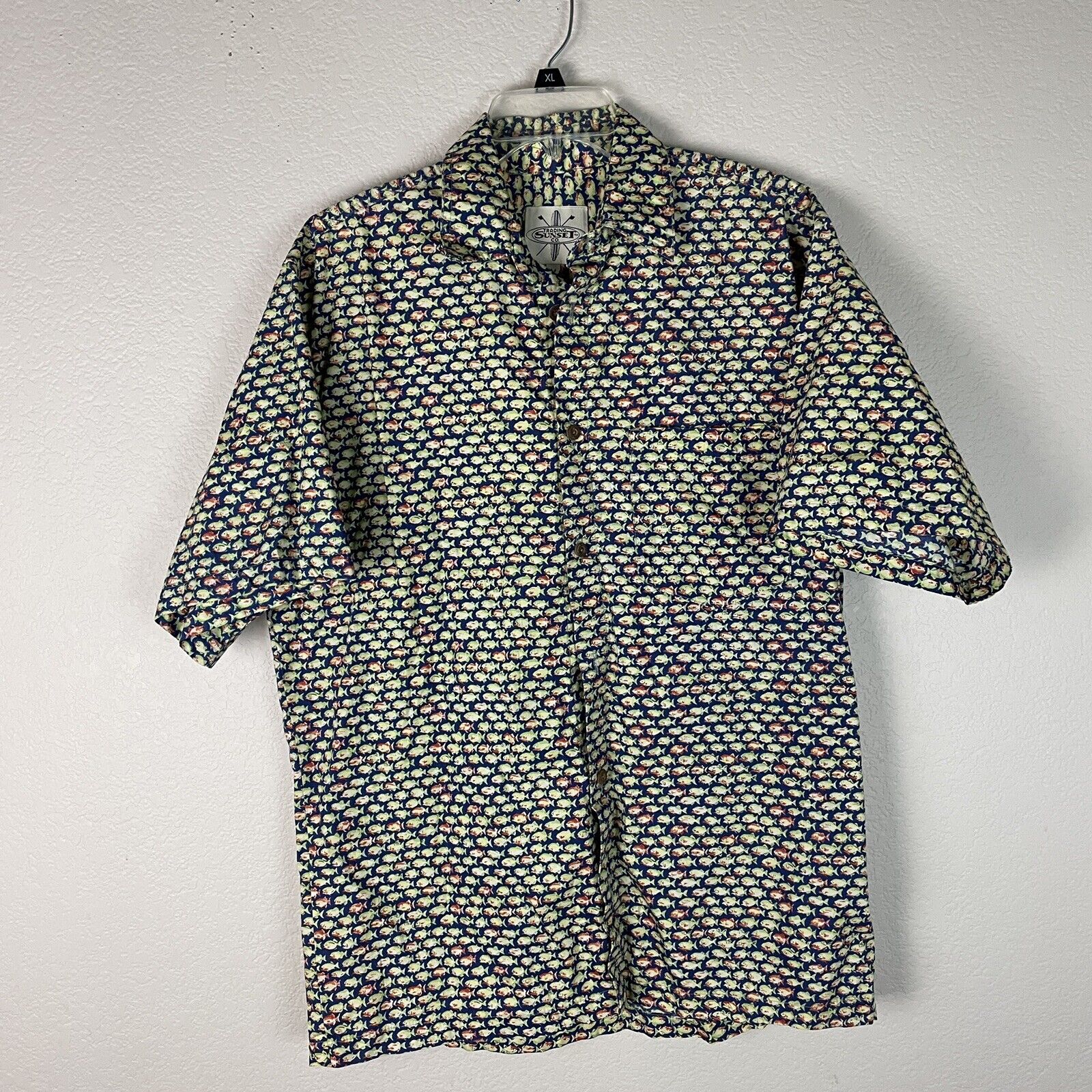Vintage Sunset Trading Fishing Button Up Shirt Size Medium 