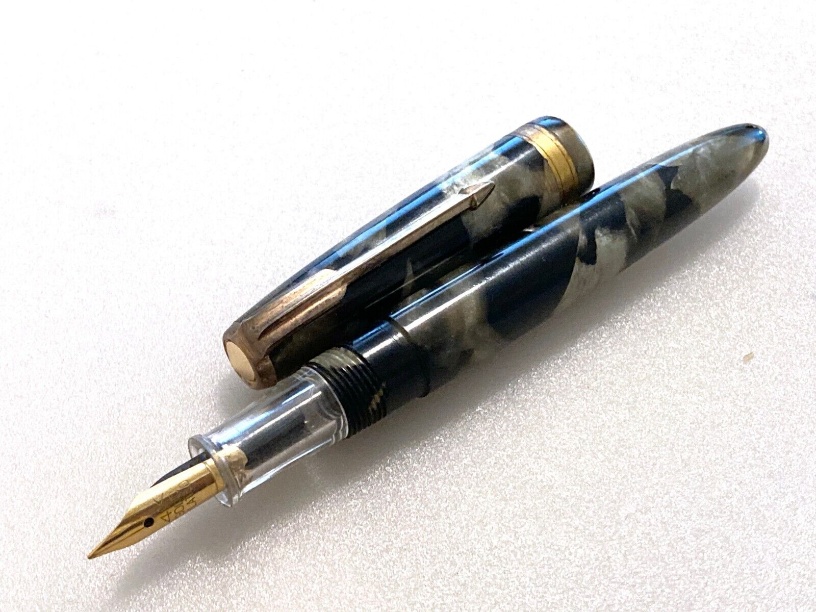 Japanese  vintage  fountain pen  with  ink sack