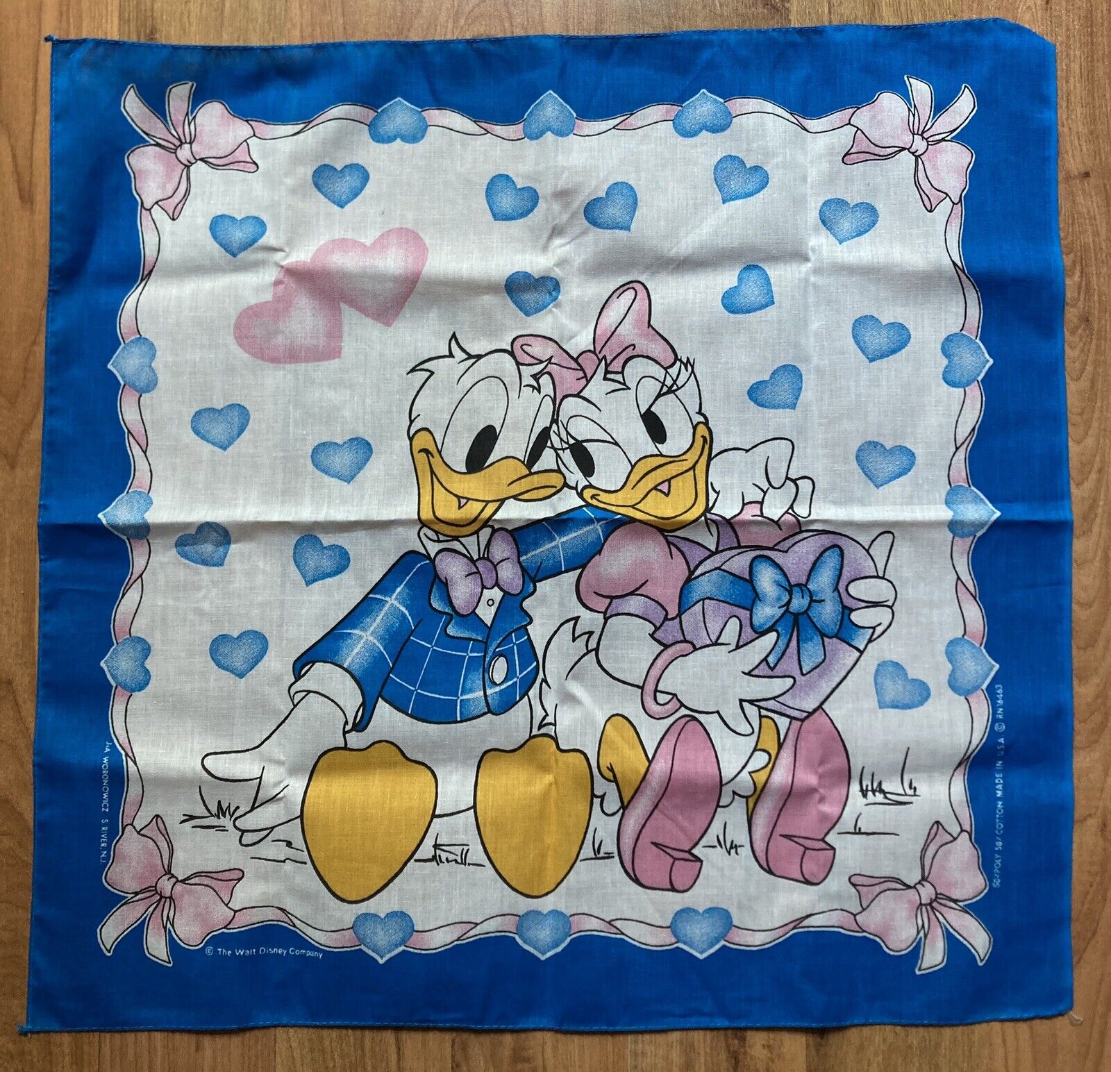 Vintage Disney Donald And Daisy Duck In Love Bandanna Scarf New