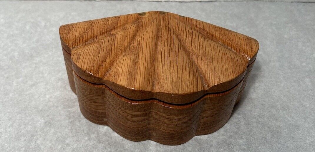 Handcrafted Wood Clam Sea Trinket Box